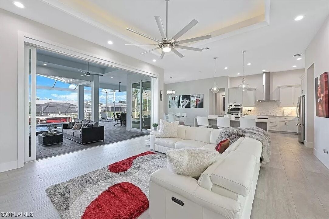 Photo of Livingroom in Pelican