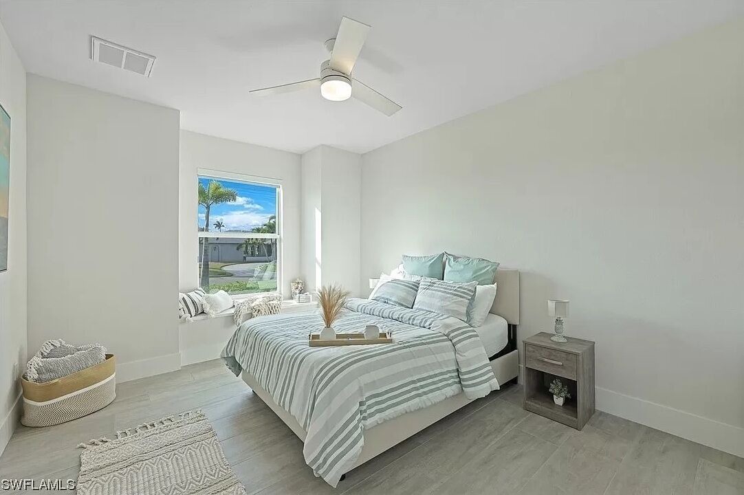 Photo of Bedroom in Pelican