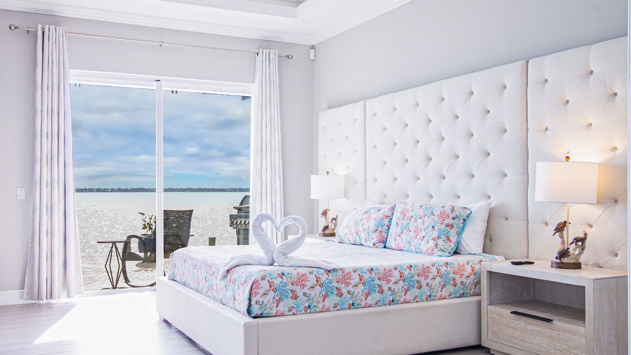 Photo of Bedroom in Caloosahatchee