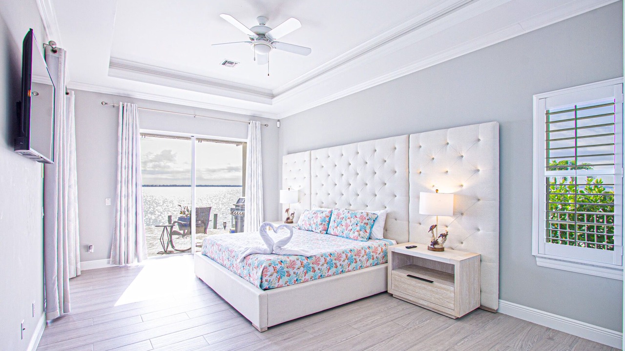 Photo of Bedroom in Caloosahatchee