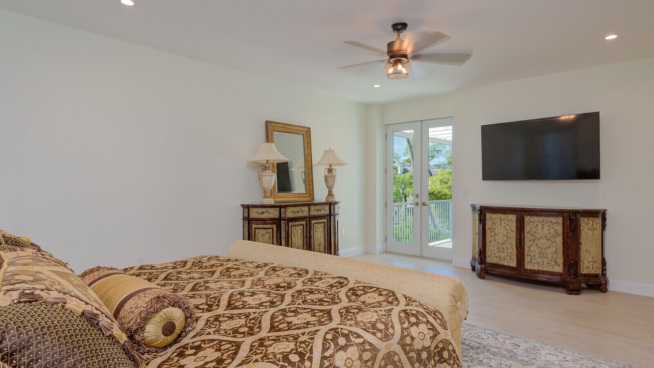 Photo of Bedroom in Old Naples