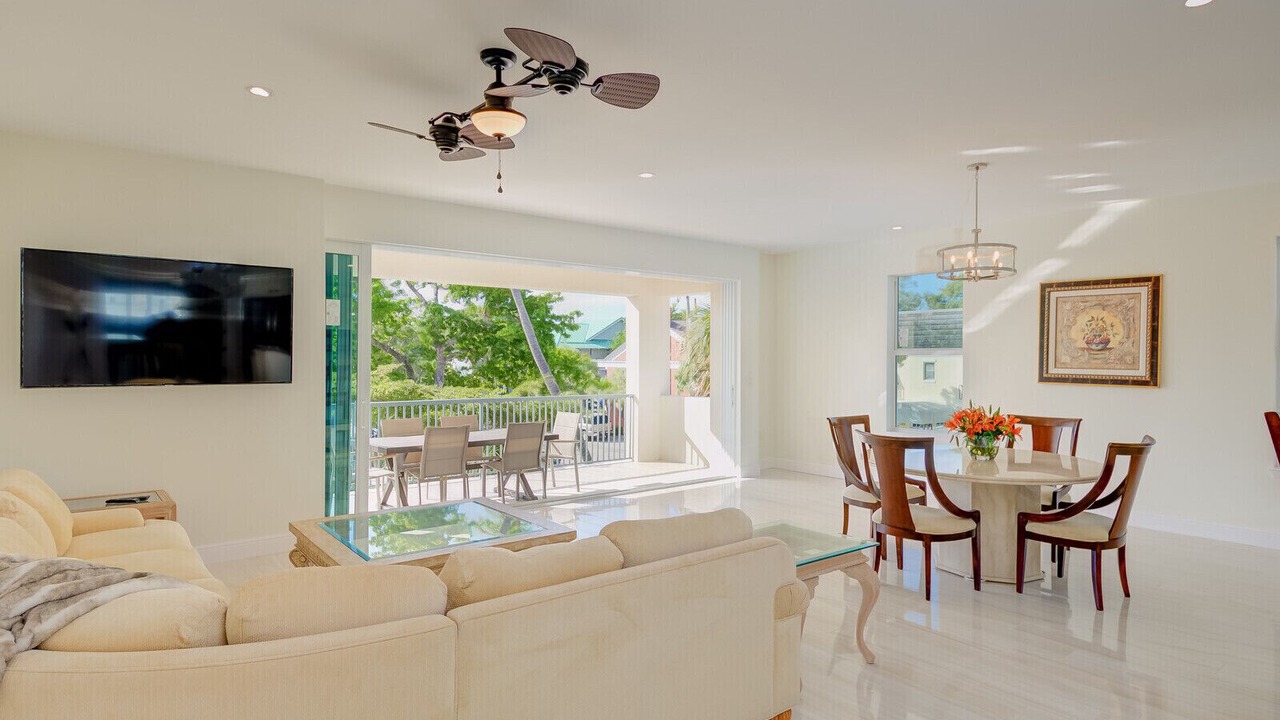 Photo of Livingroom in Old Naples