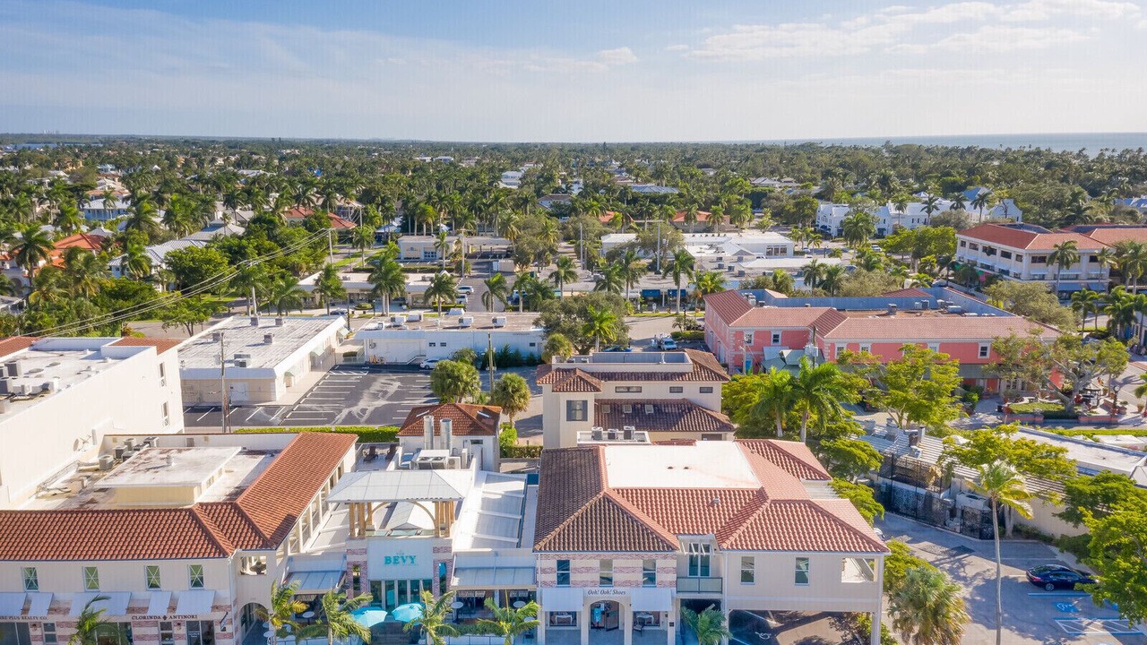 Photo of Outdoor in Old Naples