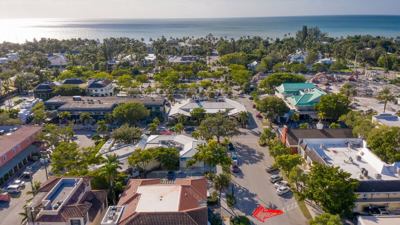 Photo of Outdoor in Old Naples