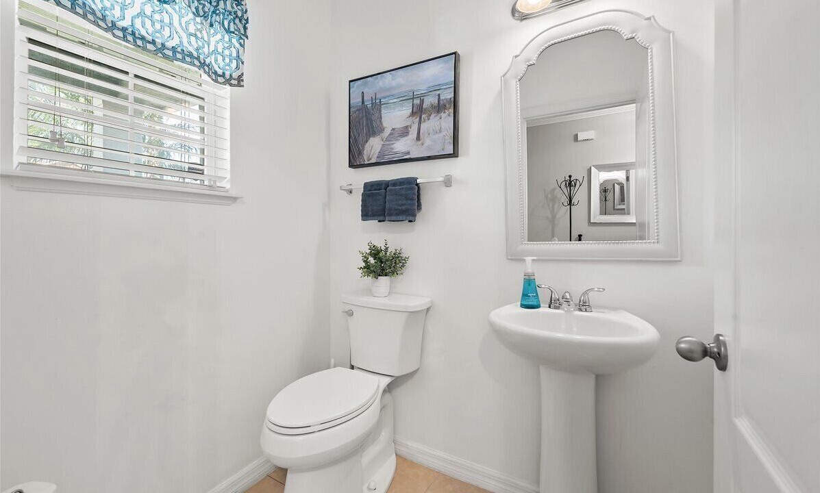 Photo of Bathroom in Interchange Square