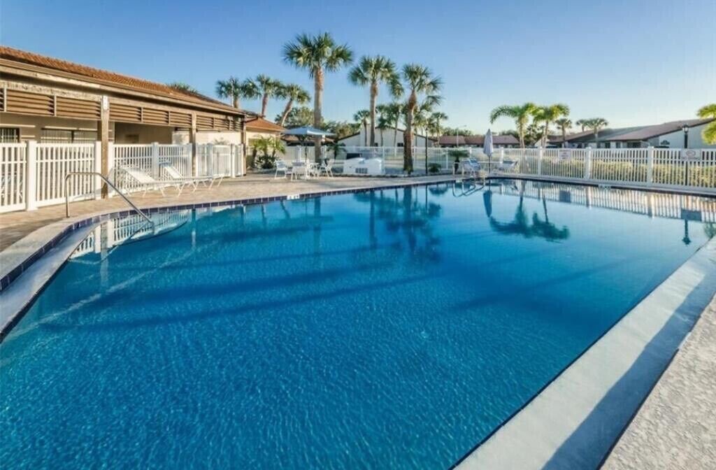 Photo of Outdoor in Largo
