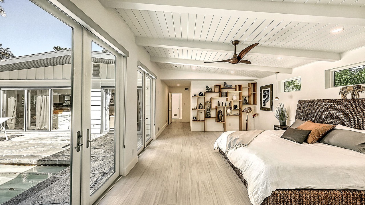 Photo of Bedroom in Bay Isle