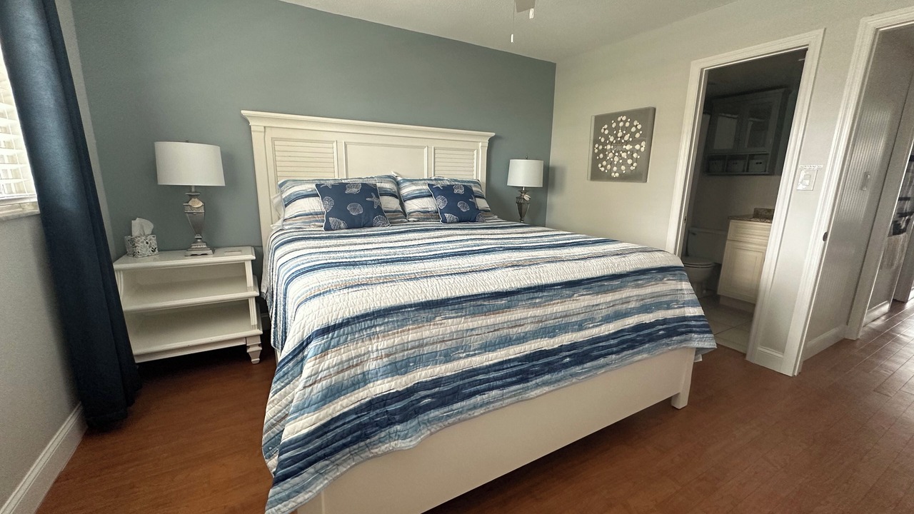 Photo of Bedroom in Cocoa Beach