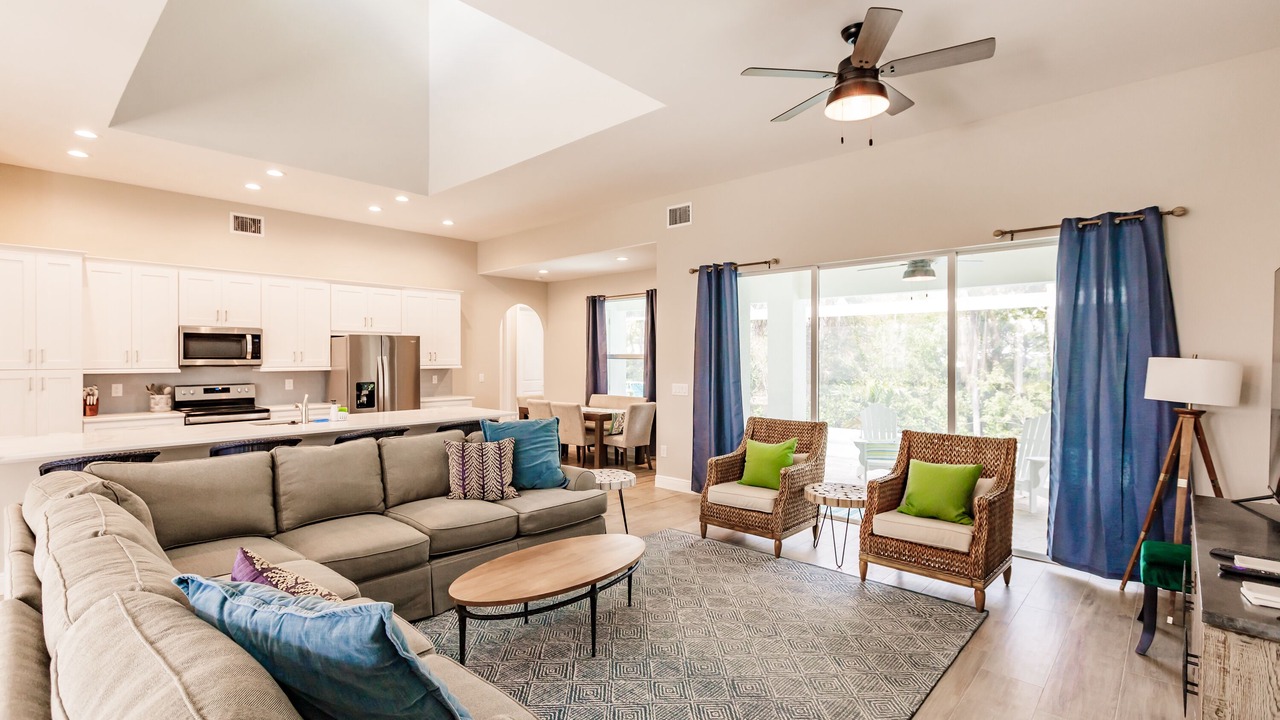 Photo of Bedroom in Bonita Shores