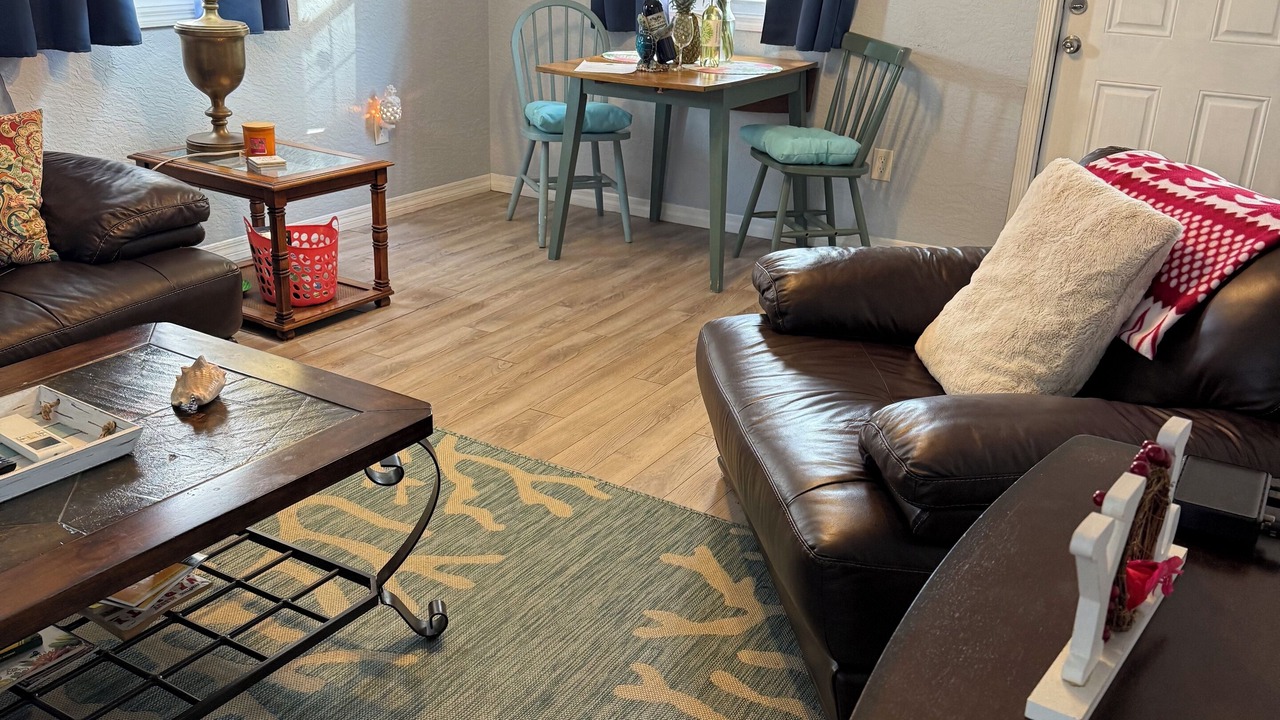 Photo of Livingroom in Stuart