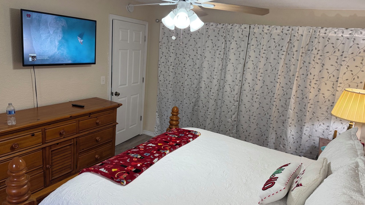 Photo of Bedroom in Stuart