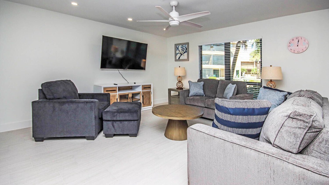 Photo of Livingroom in Sanibel
