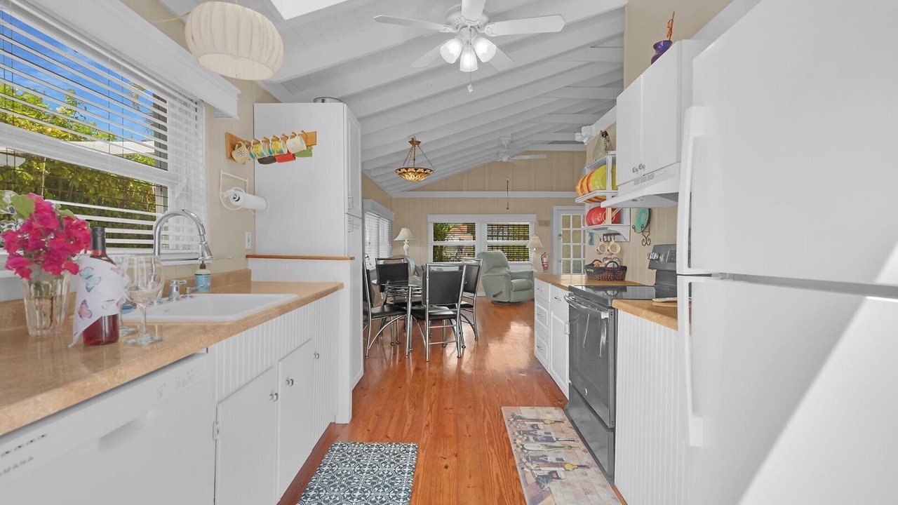 Photo of Kitchen in Marathon