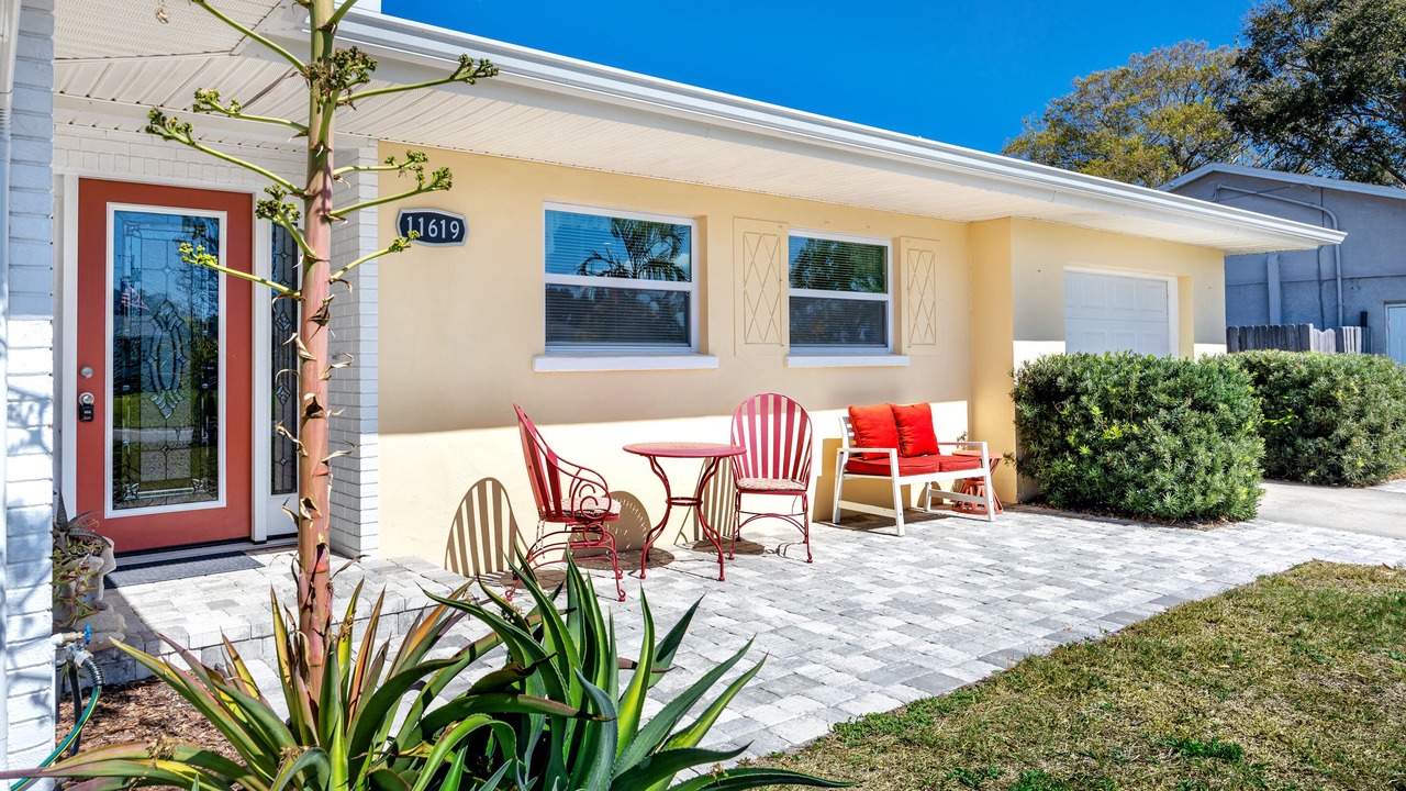 Photo of Patio Balcony in Seminole
