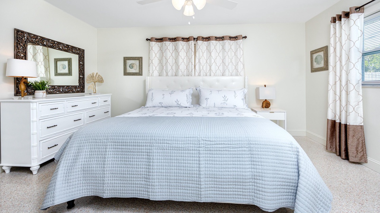 Photo of Bedroom in Seminole