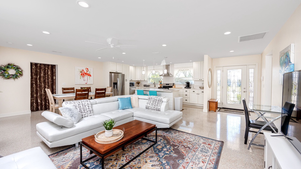 Photo of Livingroom in Seminole
