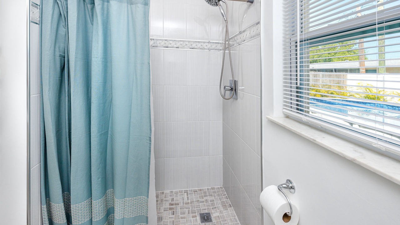 Photo of Bathroom in Seminole