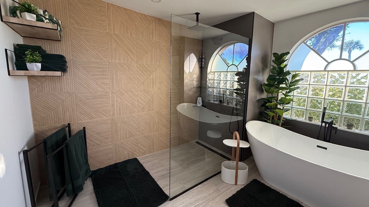 Photo of Bathroom in Laurel
