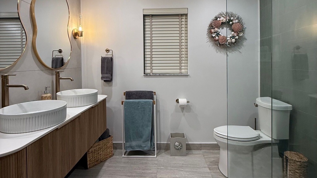 Photo of Bathroom in Laurel