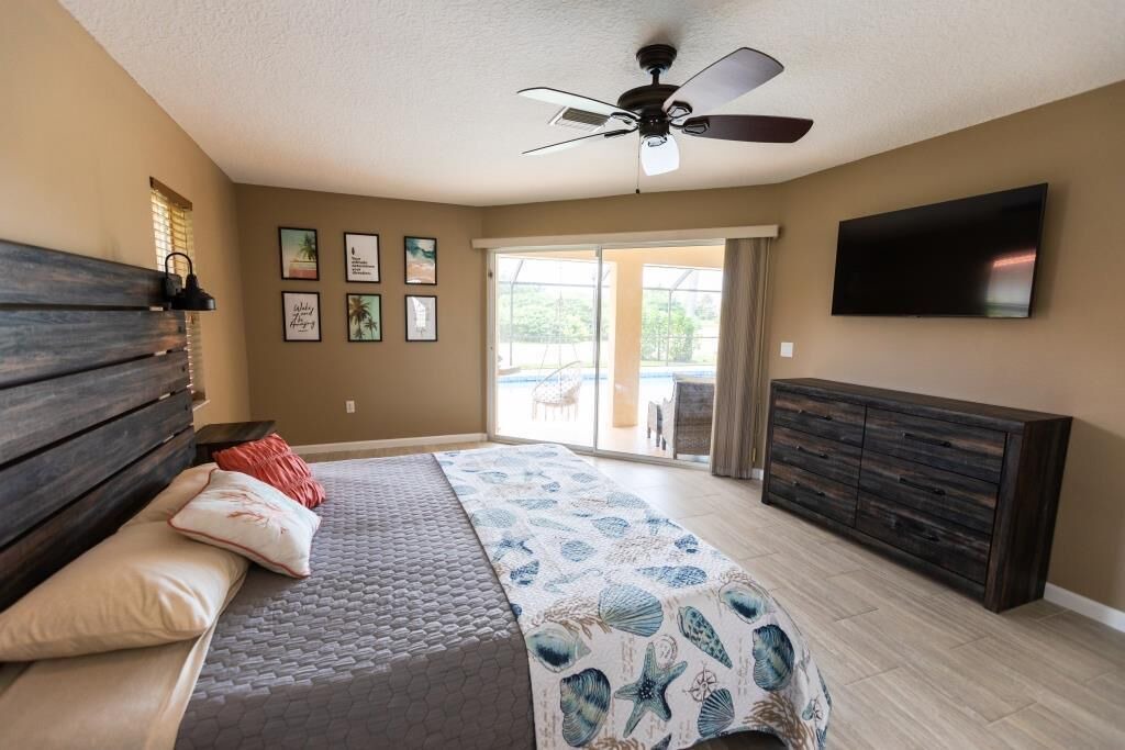 Photo of Bedroom in Laurel