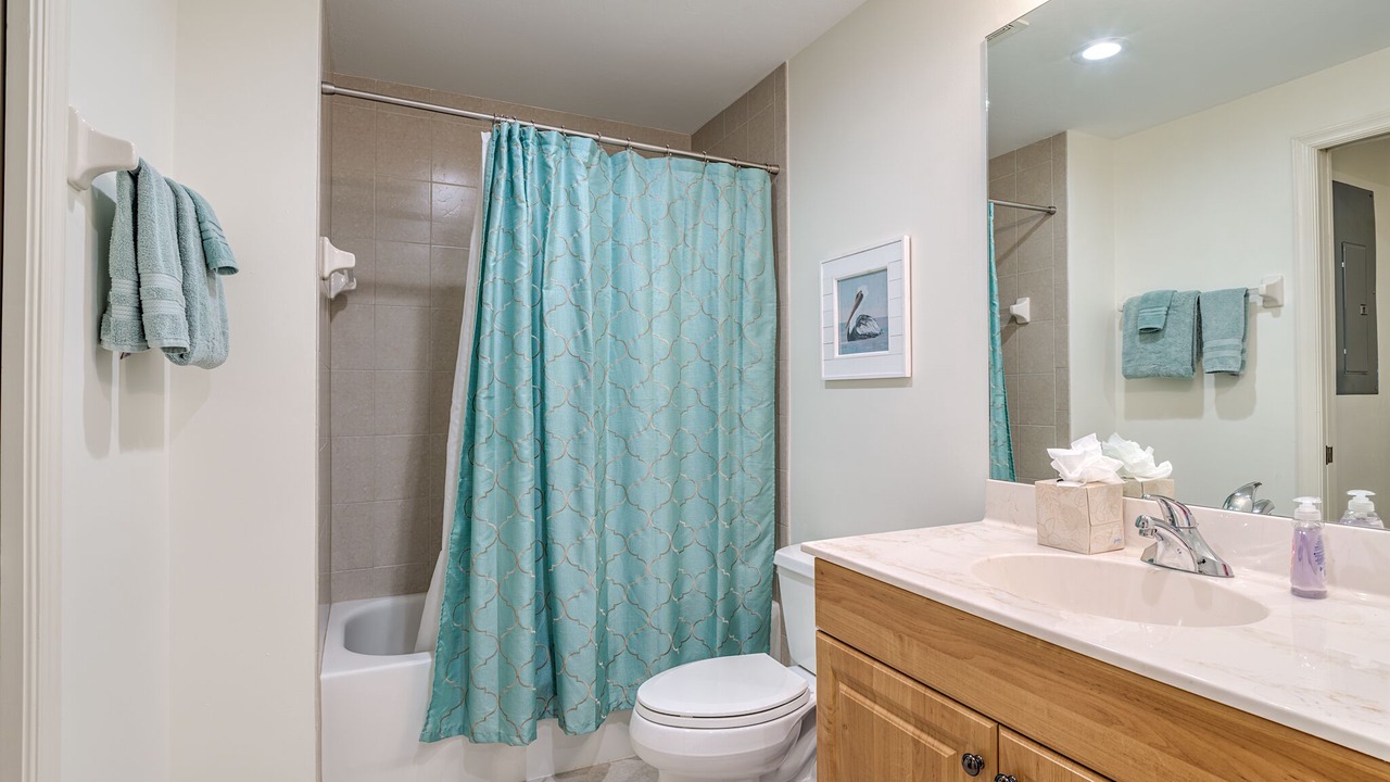 Photo of Bathroom in Bonita Shores