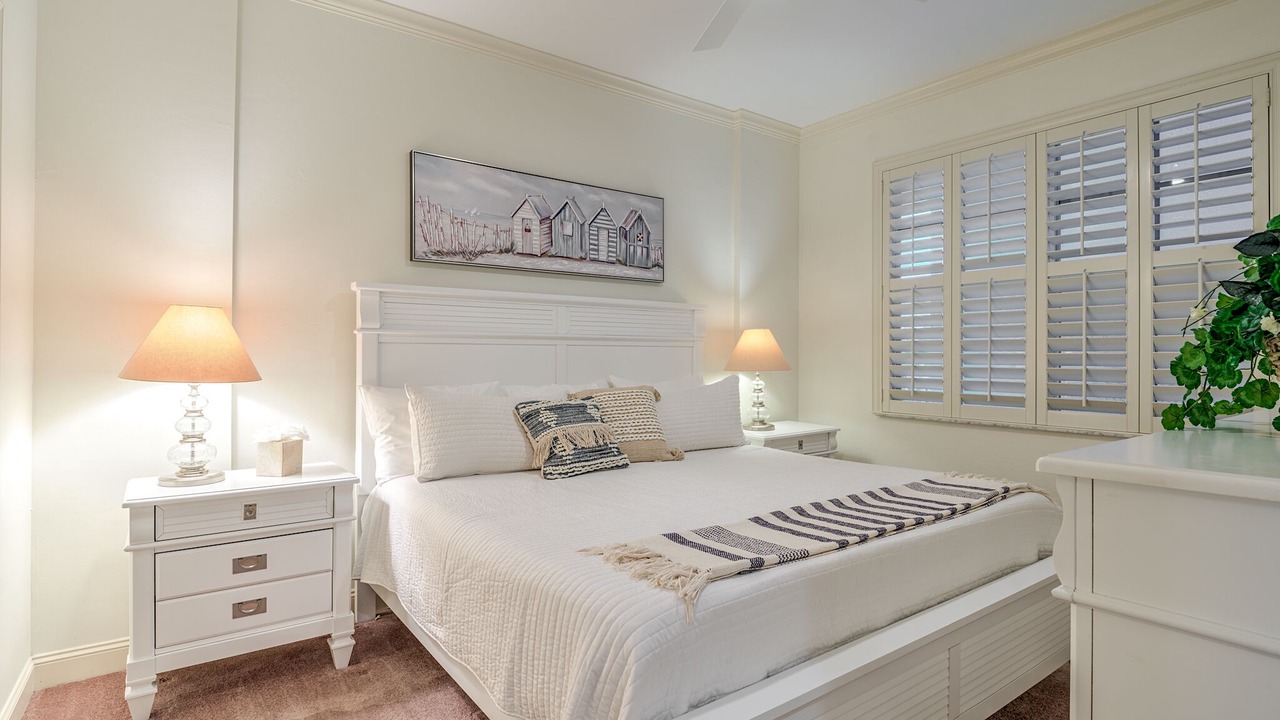 Photo of Bedroom in Bonita Shores