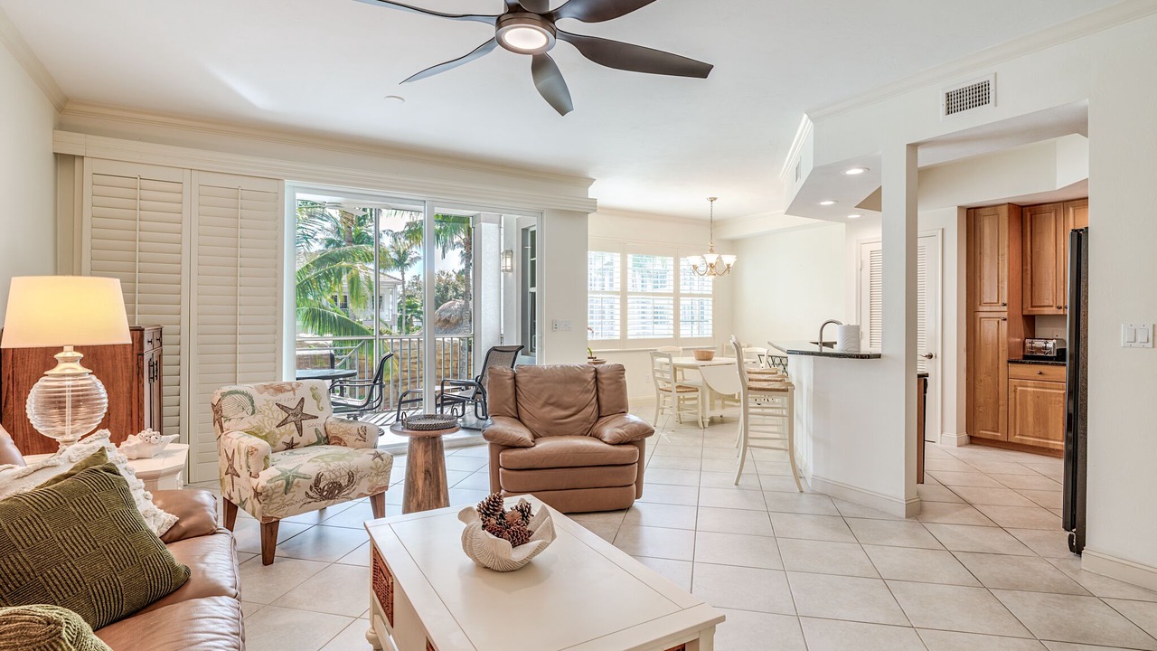 Photo of Livingroom in Bonita Shores