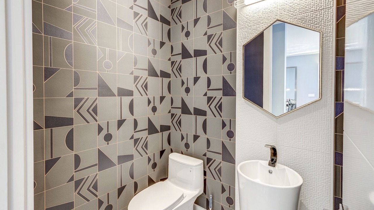 Photo of Bedroom in Coral Way