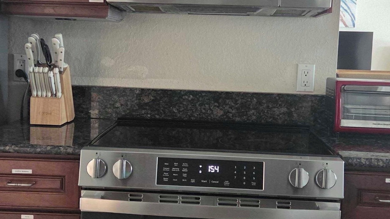 Photo of Kitchen in Auburndale