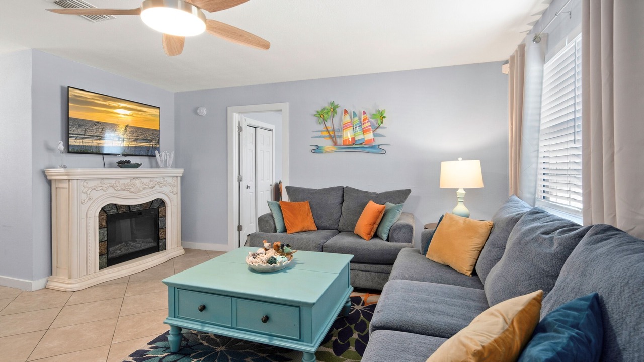 Photo of Livingroom in East Naples