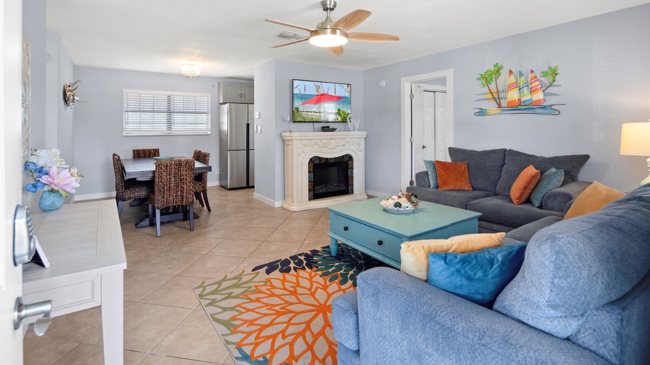 Photo of Livingroom in East Naples