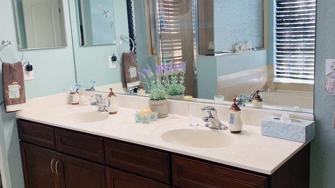 Photo of Bathroom in South Gulf Cove