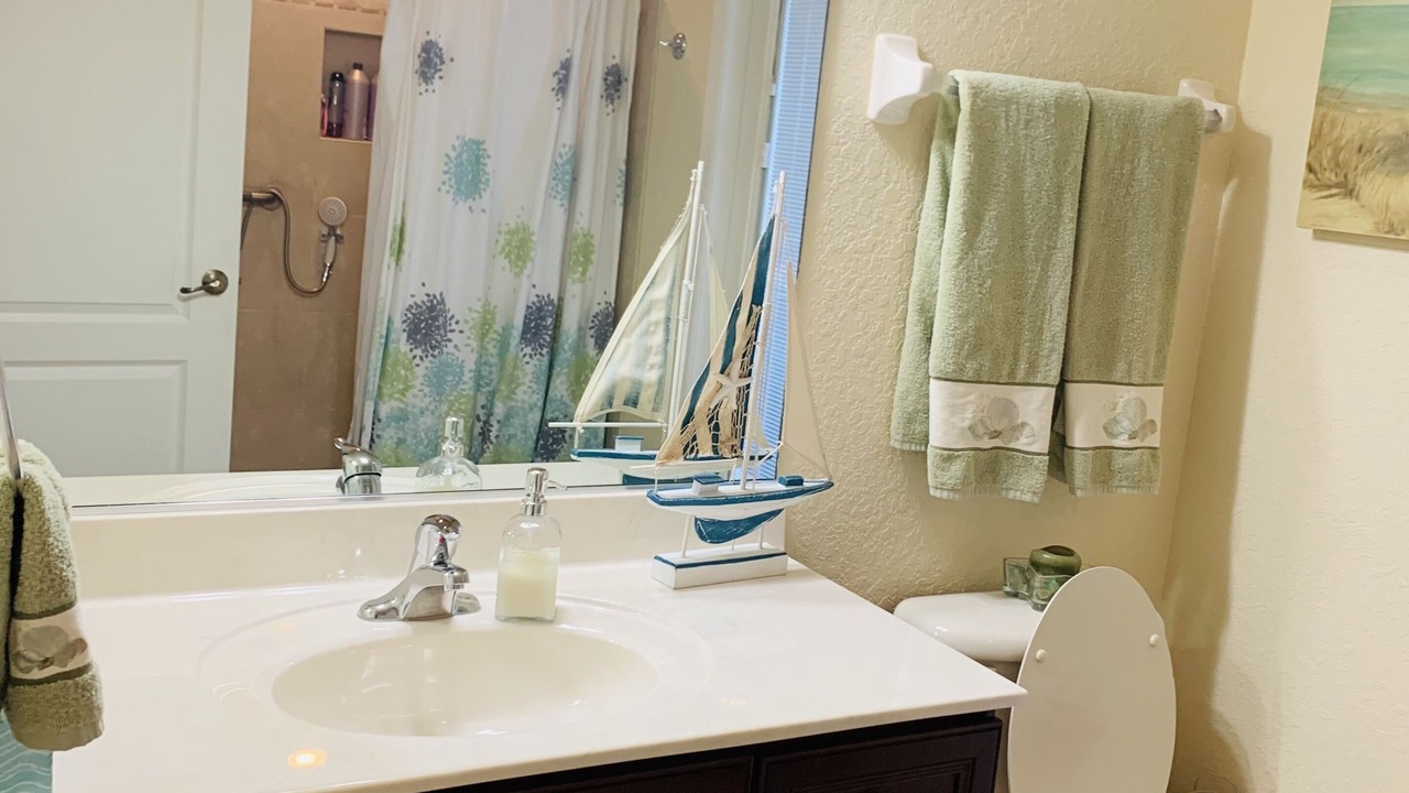 Photo of Bathroom in South Gulf Cove