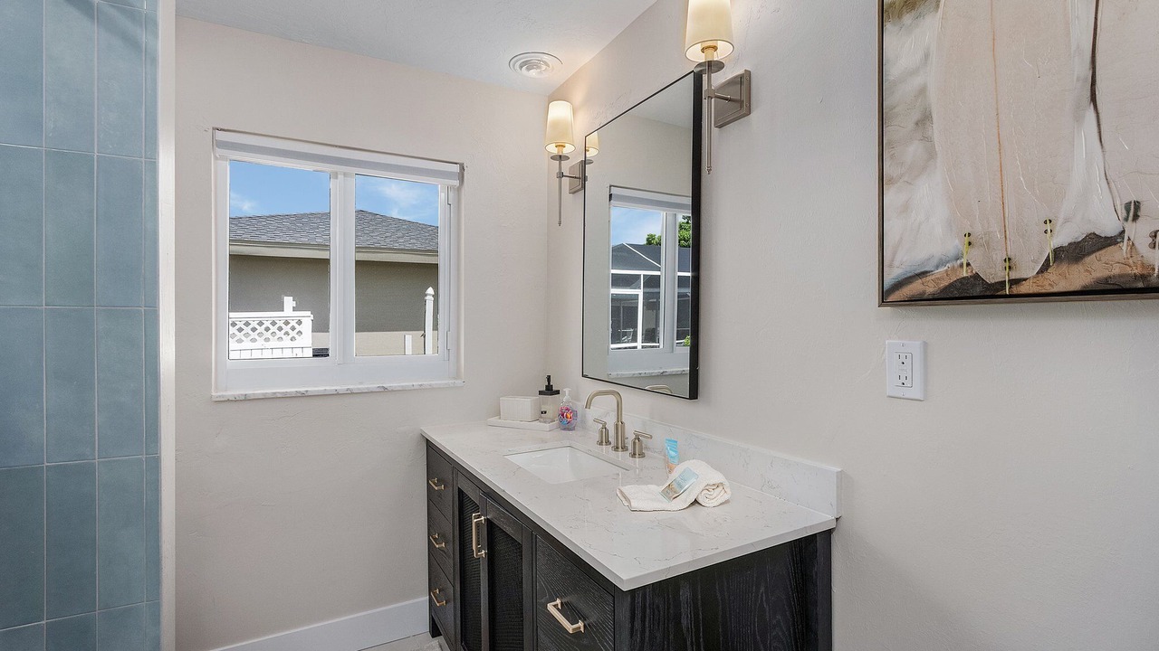 Photo of Bathroom in Yacht Club