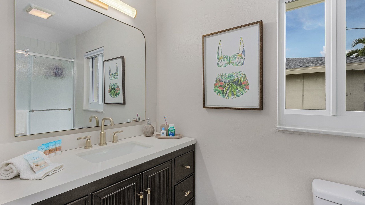 Photo of Bathroom in Yacht Club
