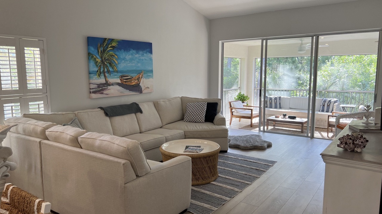 Photo of Livingroom in North Naples