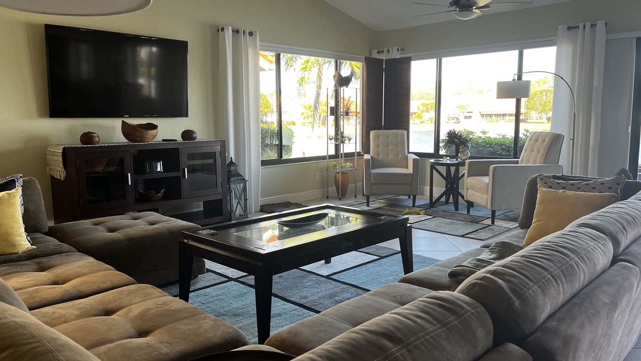 Photo of Livingroom in Biggar