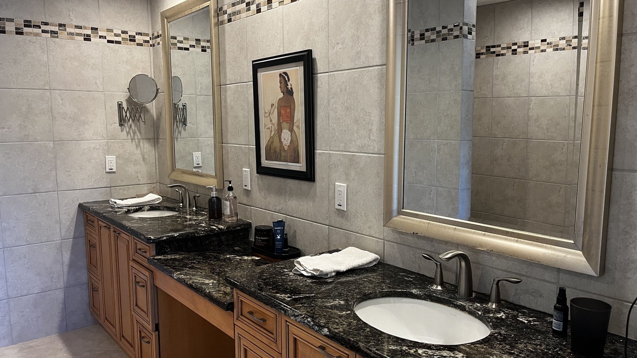 Photo of Bathroom in Biggar
