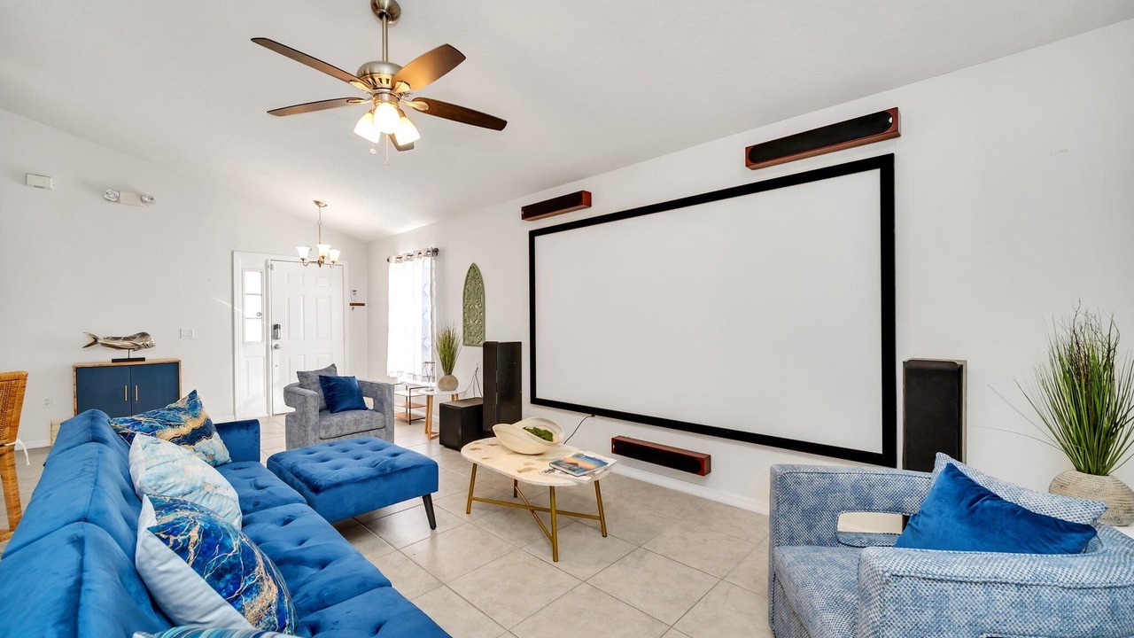 Photo of Livingroom in Davenport
