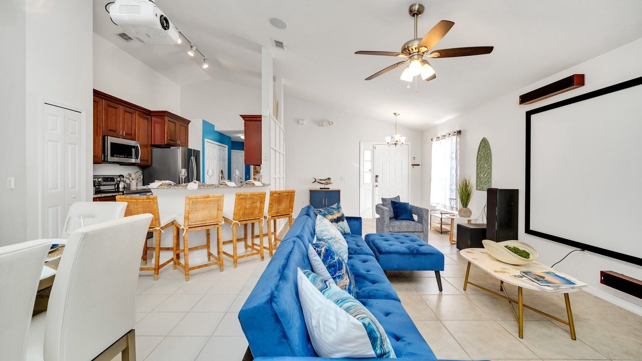 Photo of Livingroom in Davenport
