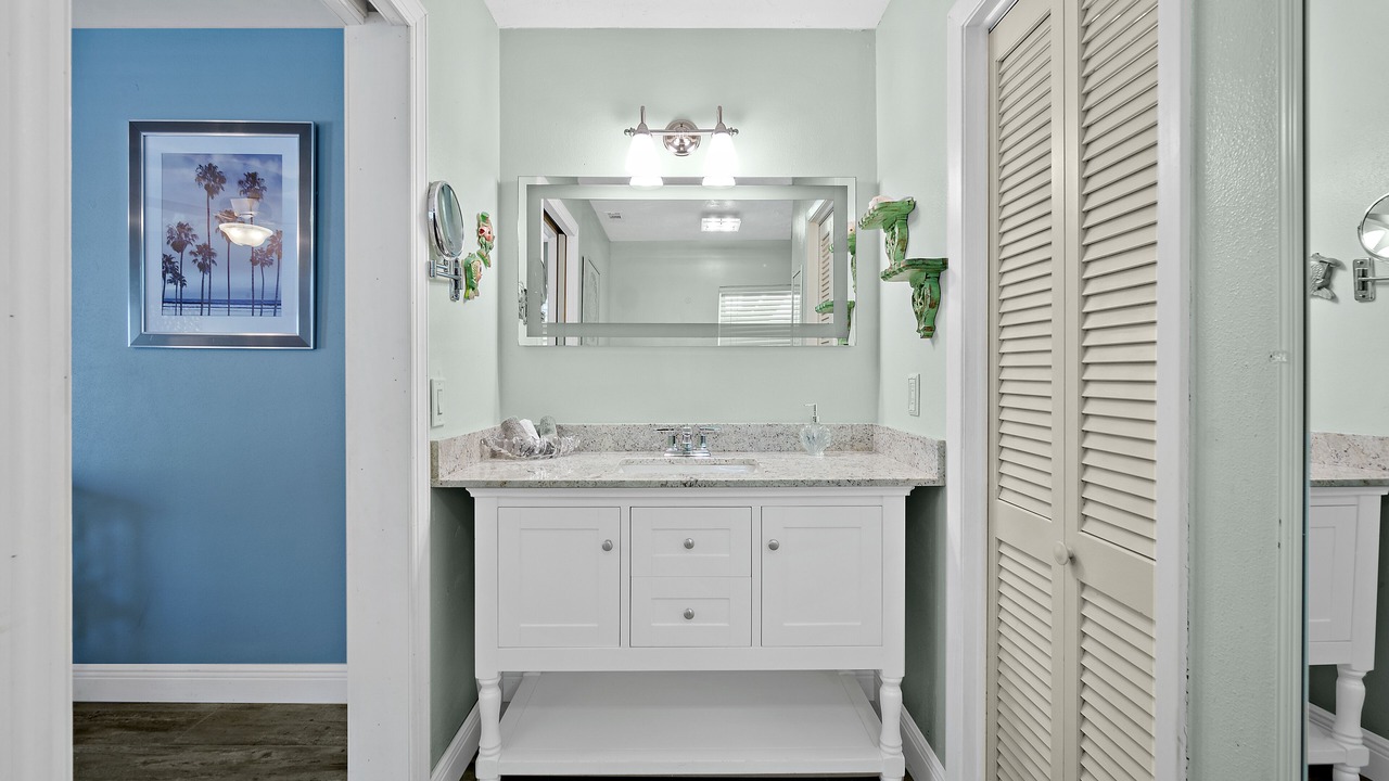 Photo of Bathroom in Indian Harbour Beach
