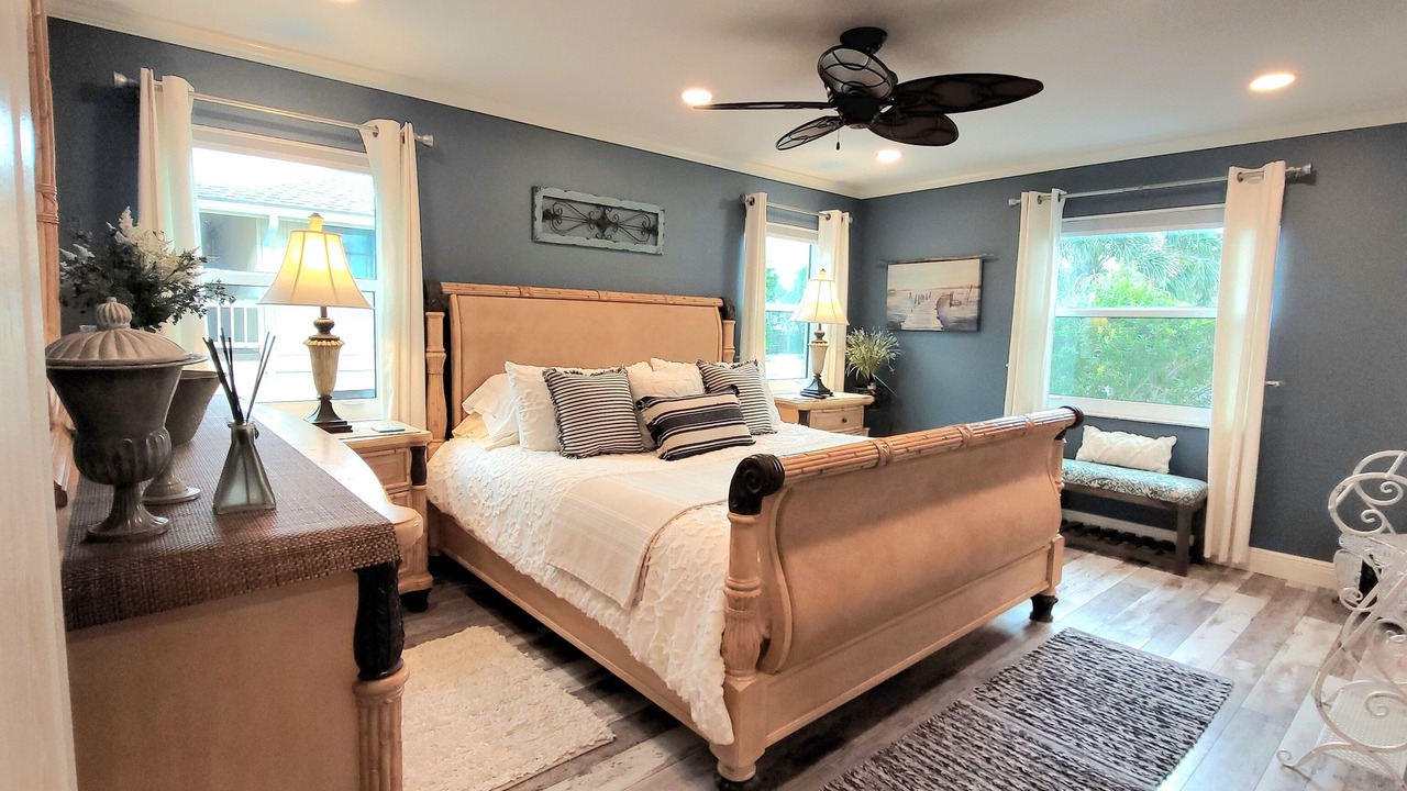 Photo of Bedroom in Siesta Key