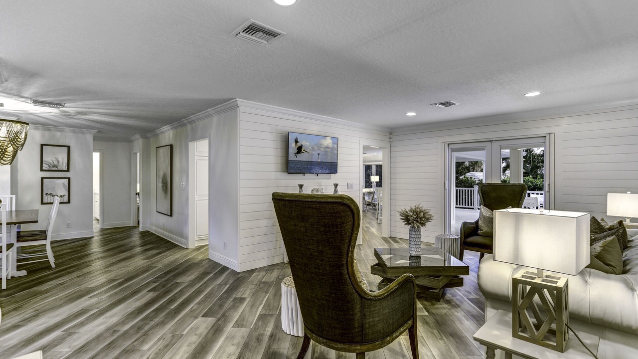 Photo of Livingroom in Old Naples