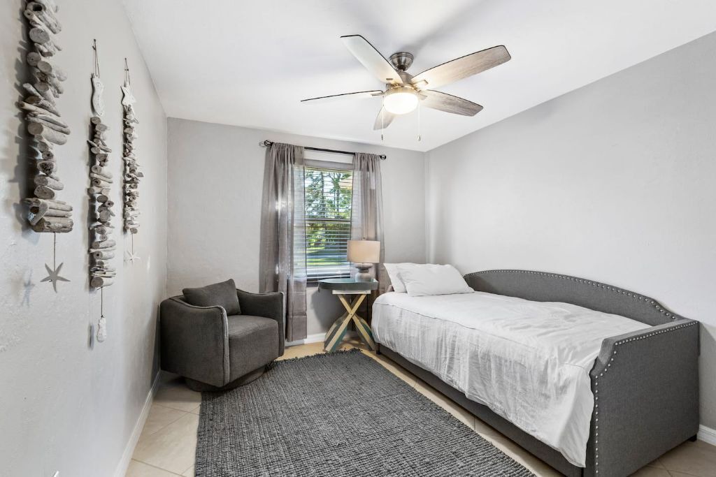 Photo of Bedroom in Bonita Springs