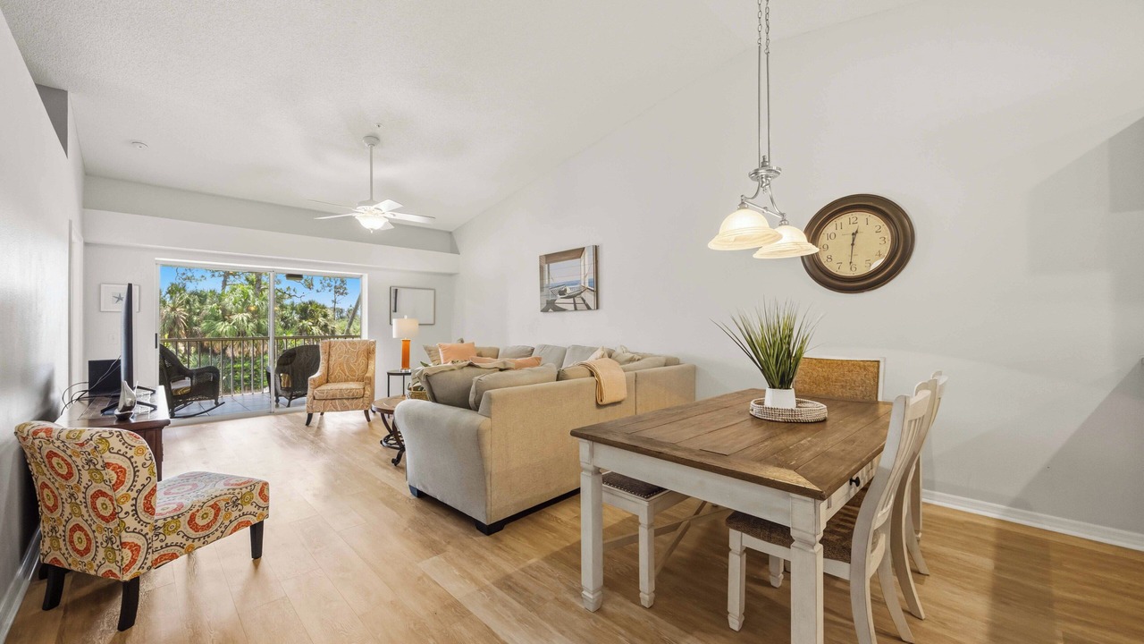 Photo of Livingroom in Palmer Ranch