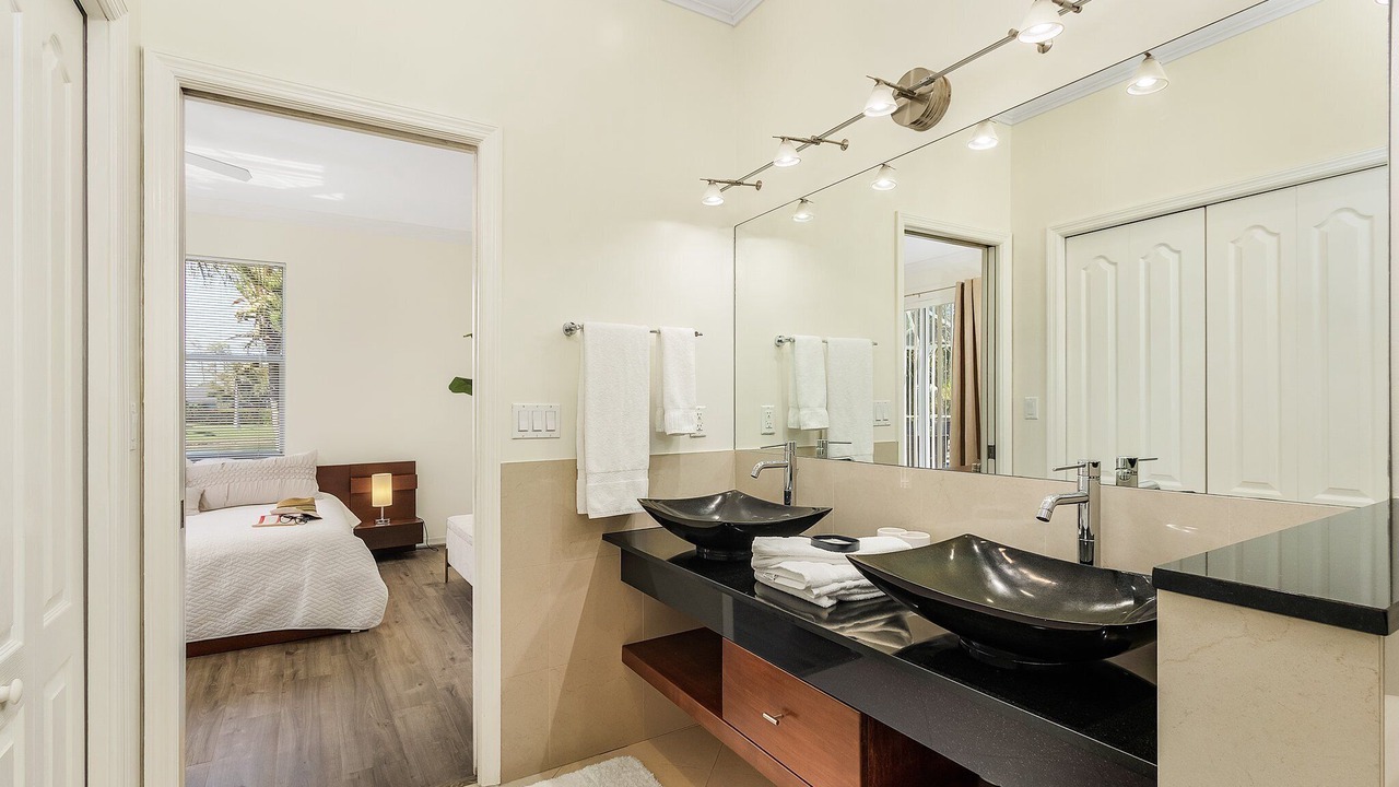 Photo of Bathroom in Central Naples