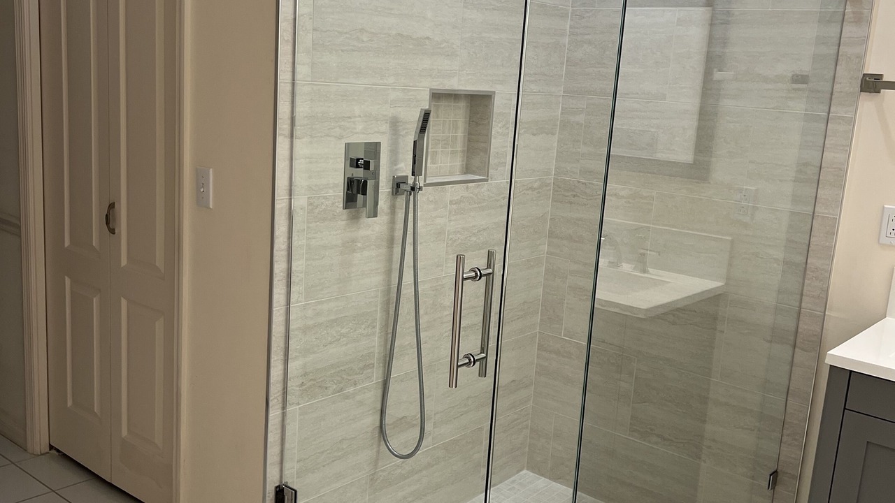 Photo of Bathroom in Central Naples
