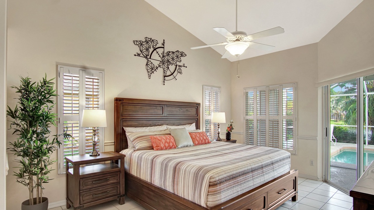 Photo of Bedroom in Central Naples