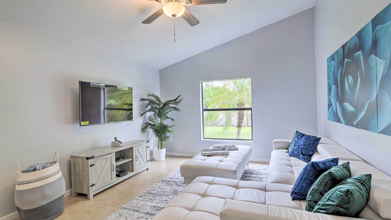 Photo of Bedroom in Interchange Square
