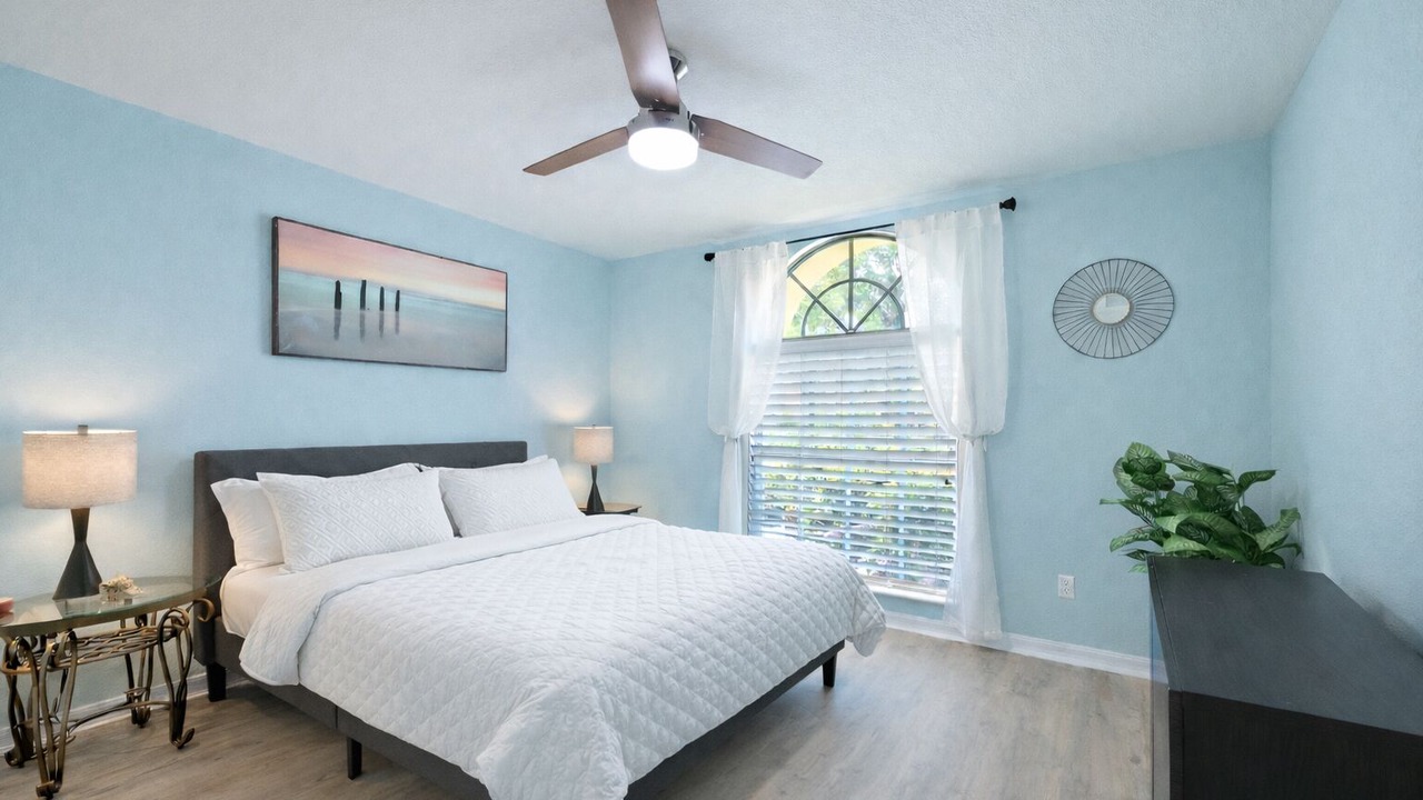 Photo of Bedroom in Central Naples